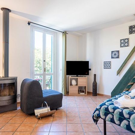 Casa Ginevra - 3 Minutes Walk From The Sea Apartment ลีวอร์โน ภายนอก รูปภาพ