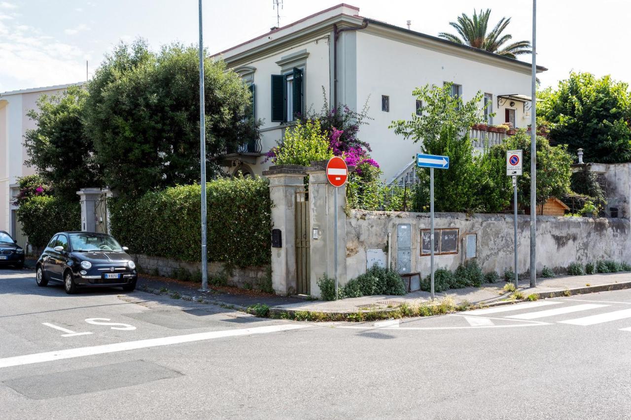 Casa Ginevra - 3 Minutes Walk From The Sea Apartment ลีวอร์โน ภายนอก รูปภาพ